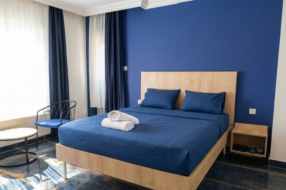 Etlik günlük kiralık ev, geniş suit yatak odası